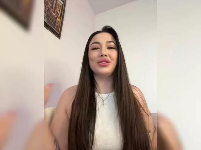 BettyBoom13 from BongaCams
