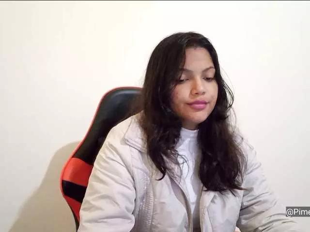 Bombonzin from BongaCams