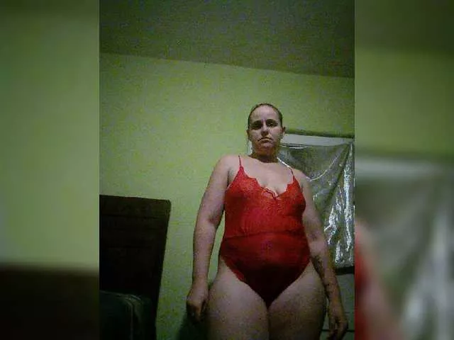 Brenda4pup from BongaCams