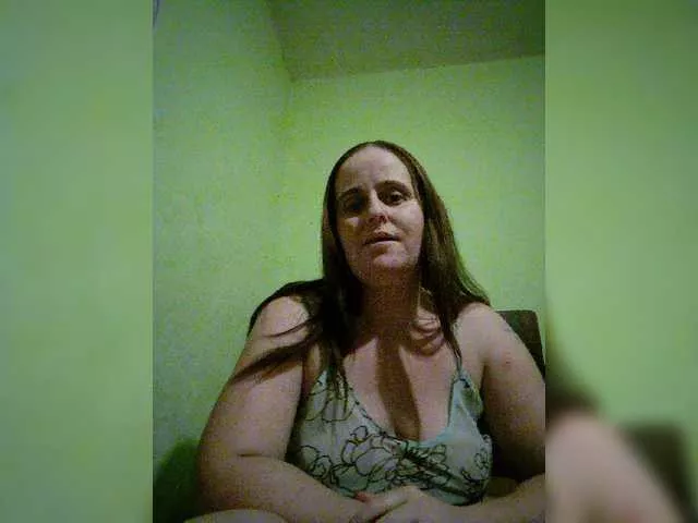 Brenda4pup from BongaCams