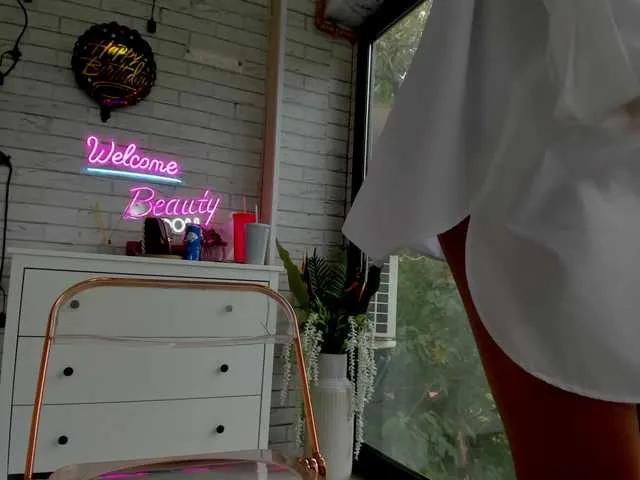 BritneyCharm from BongaCams is Freechat