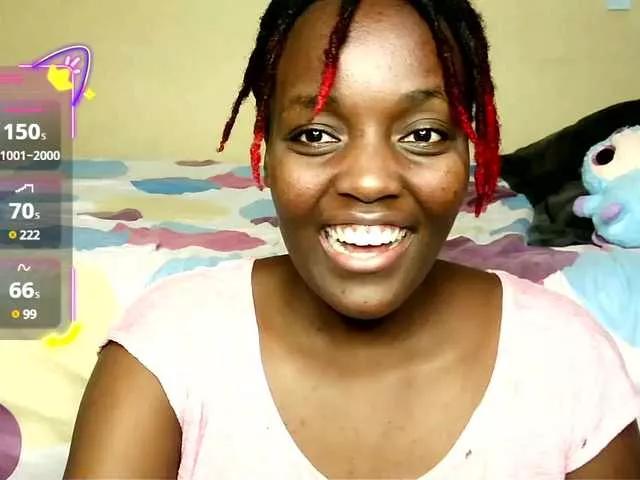 Bunnybee25 from BongaCams
