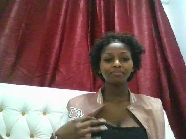 Bunnyy0011 from BongaCams