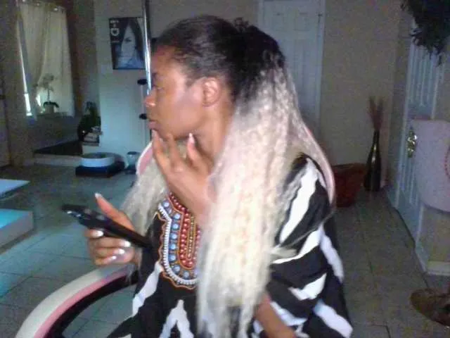 C0c0iman from BongaCams