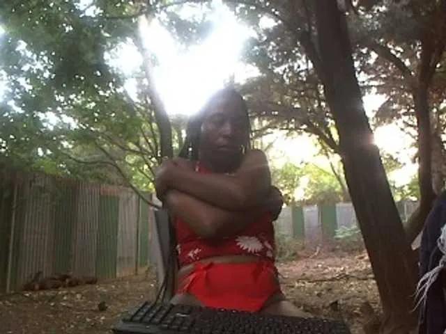 Calamaryx from BongaCams
