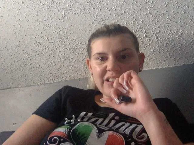 Candycane from BongaCams is Freechat