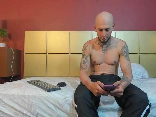 CarnalDynasty from BongaCams is Freechat