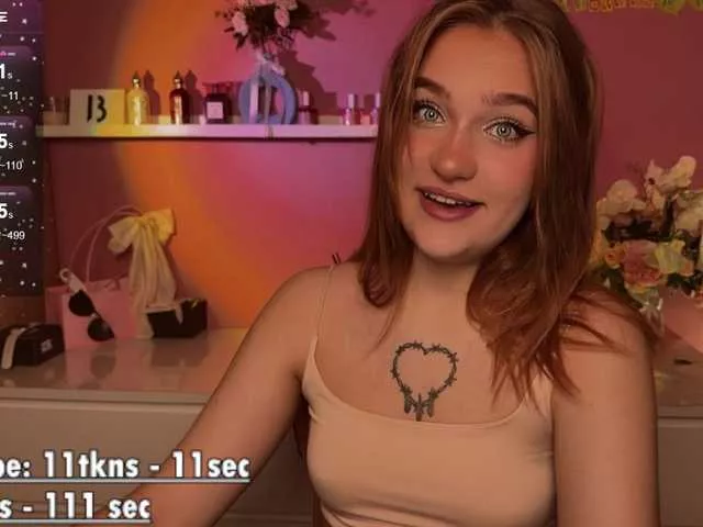 CarolineLovers from BongaCams