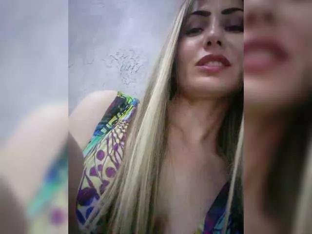 Cassssablanca from BongaCams