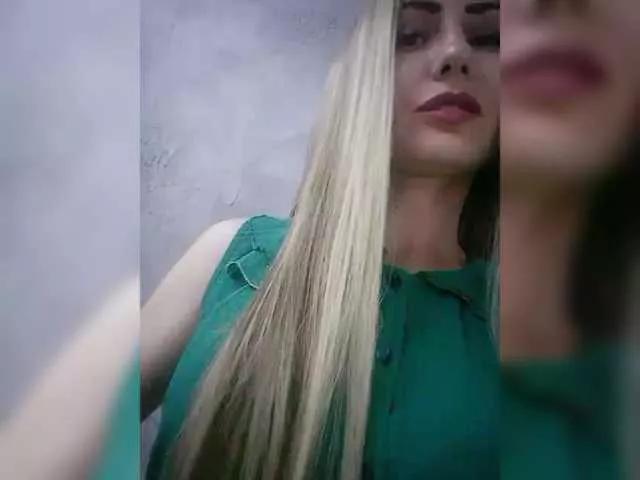 Cassssablanca from BongaCams