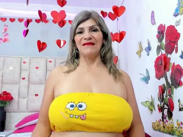 Girls: try live performances with matured performers, from dancing to quirks, in a variety of beautiful sex cams.
