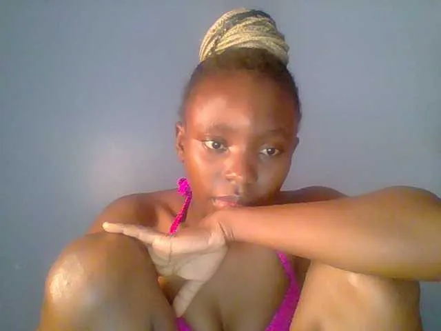 Chocolate-brownie from BongaCams