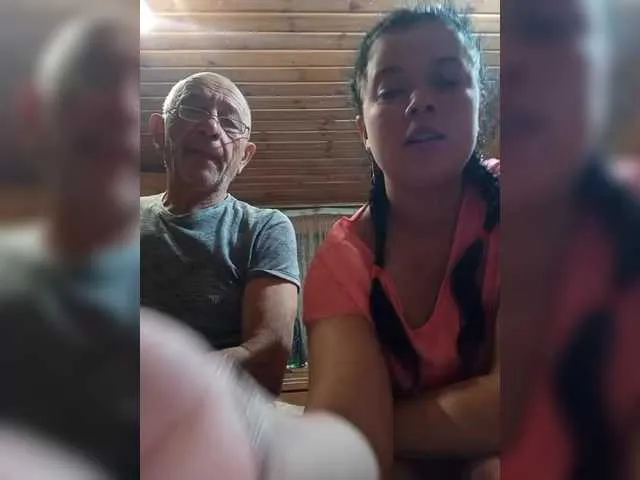 CindyXErics from BongaCams