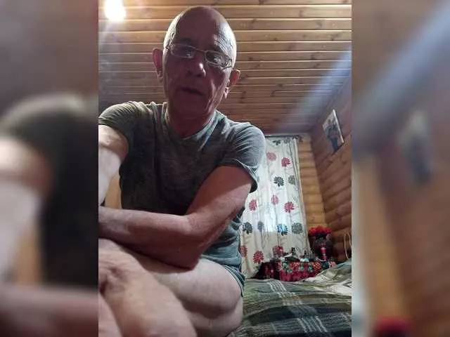 CindyXErics from BongaCams