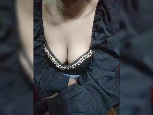 Clarravikuna from BongaCams is Freechat