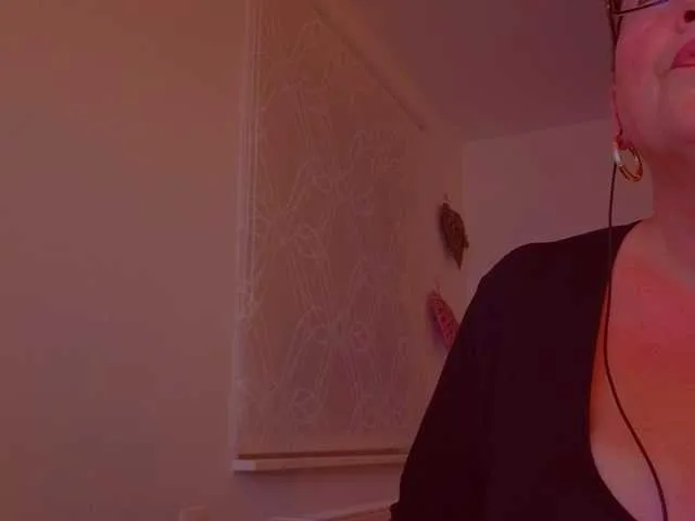 Connyat99 on BongaCams 