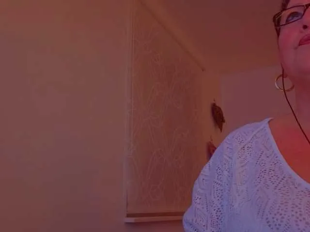 Connyat99 on BongaCams 