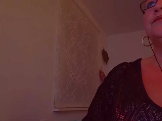 Connyat99 on BongaCams 