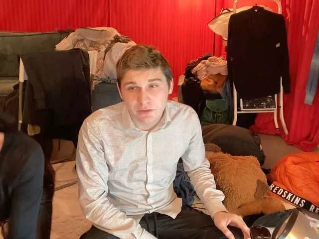 Coupleludique from BongaCams