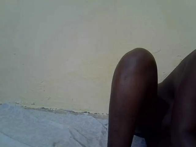 Creamiepussy from BongaCams is Freechat