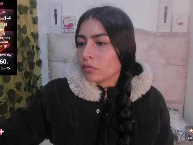Criistallconnorr from BongaCams