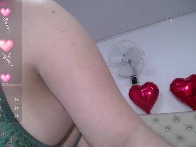 cristal-horny19 from BongaCams is Freechat