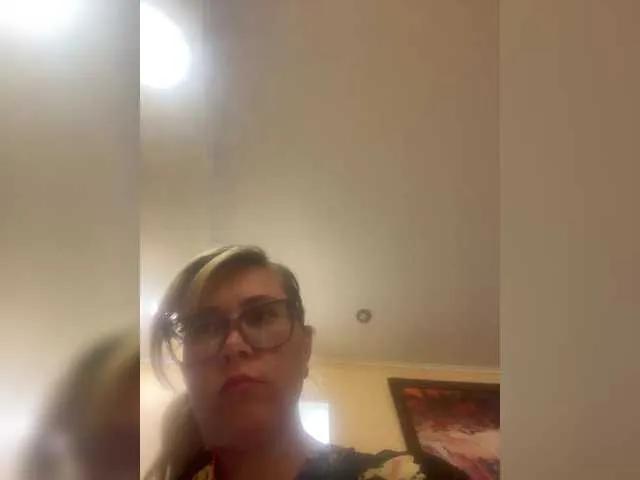 Crystal00Girl from BongaCams is Freechat