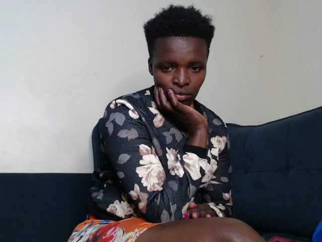 CurvyBigAss from BongaCams is Freechat