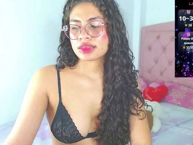 Cyntiaross from BongaCams