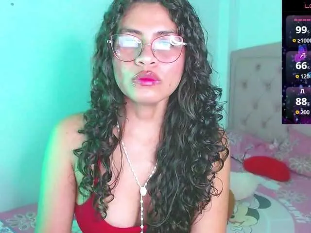 Cyntiaross from BongaCams