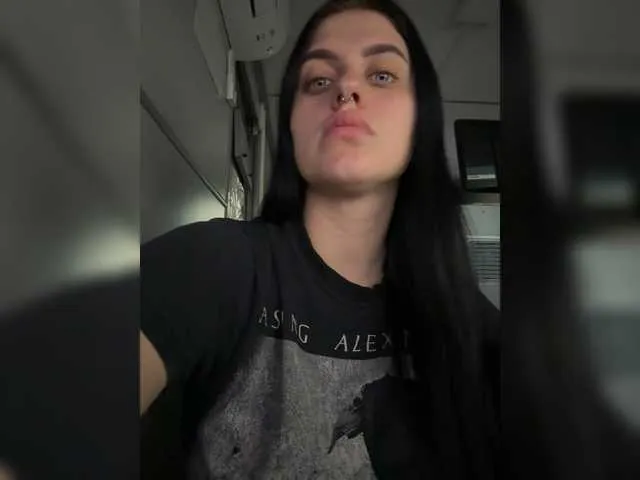 DarkLuna from BongaCams is Freechat