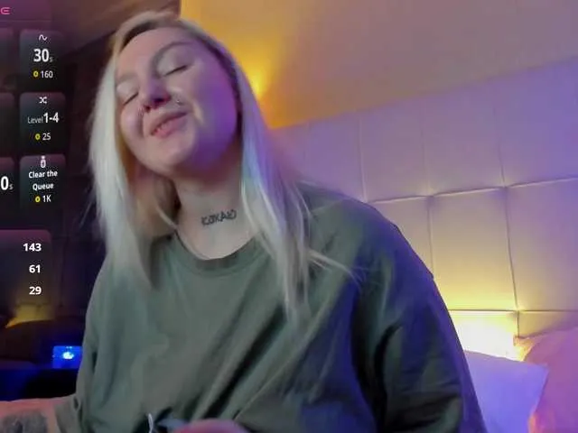  Debbie-Taylor chat room