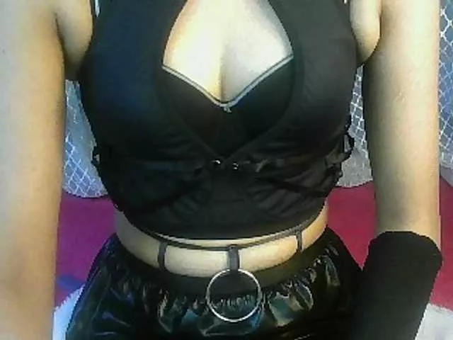 Desire111 from BongaCams