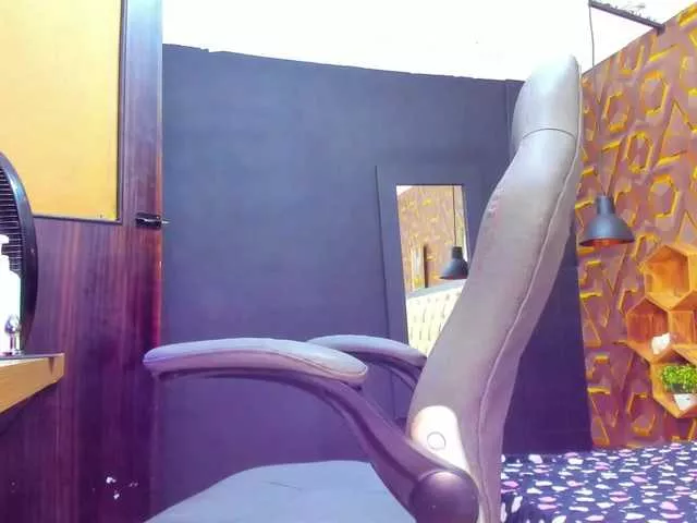 Deyymadisson from BongaCams