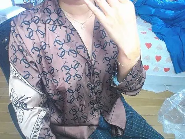 drinkmyjuic from BongaCams is Freechat