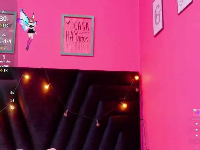 Girls: try live performances with matured performers, from dancing to quirks, in a variety of beautiful sex cams.