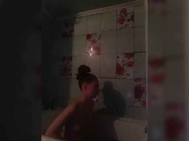 EileenKimberly from BongaCams