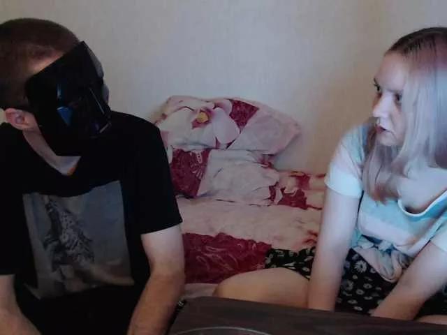 ElectroCinnamon from BongaCams