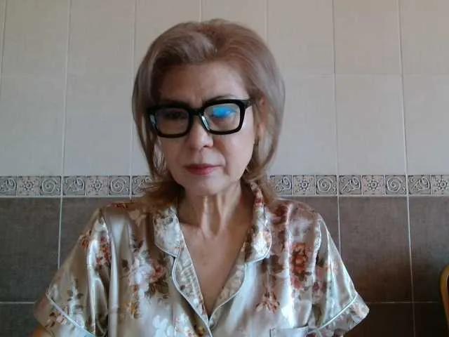 Elegant00Lady from BongaCams