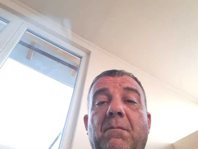 Elei2345 from BongaCams