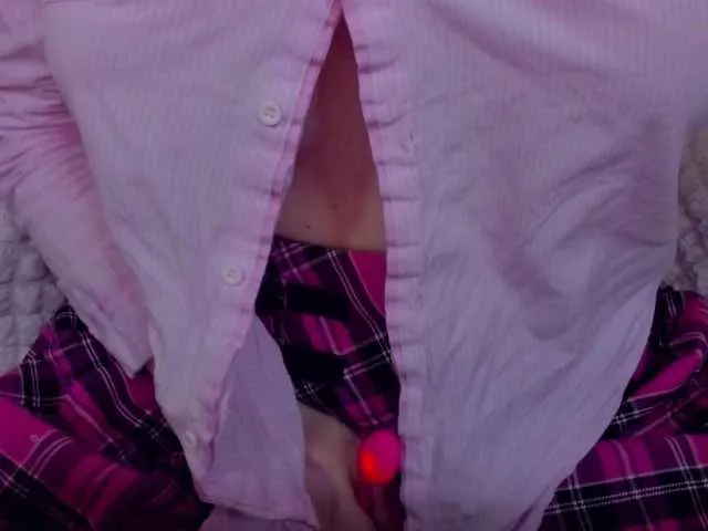 ElinaOcean from BongaCams is Freechat