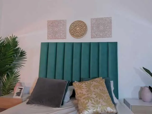 EmaaTaylor from BongaCams is Freechat