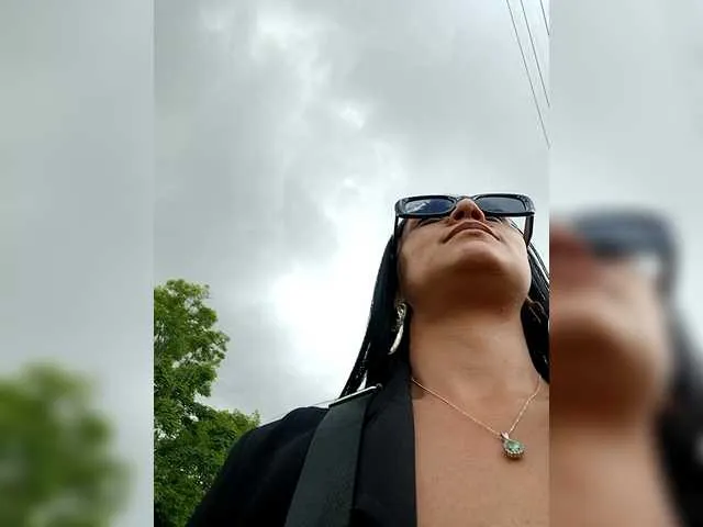 Emeraldgem from BongaCams is Freechat