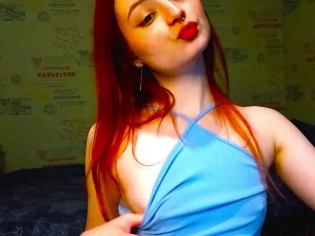 emiless from BongaCams is Freechat