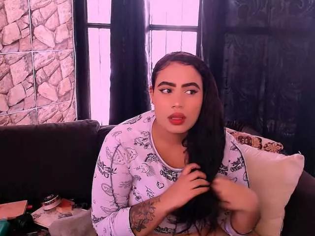 Emmacamille from BongaCams
