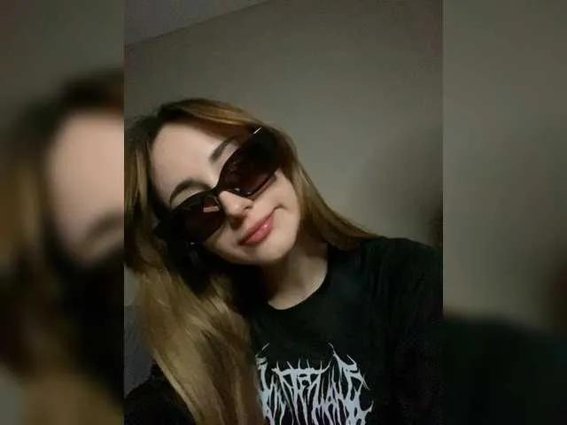 eooursave from BongaCams is Freechat