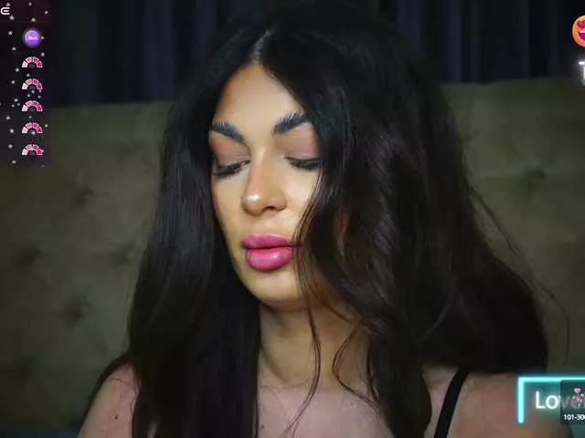 EvaRayne from BongaCams