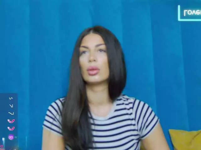 EvaRayne from BongaCams