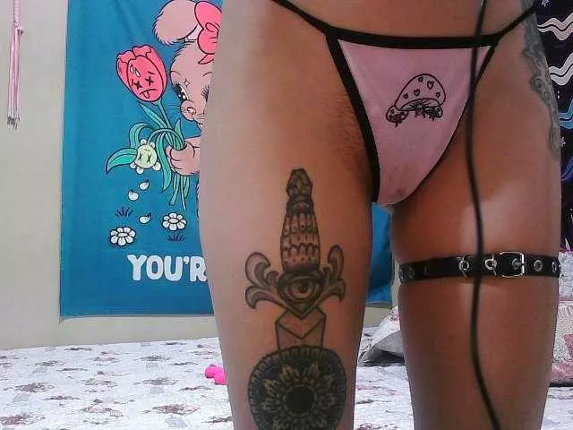 EvilNikki from BongaCams