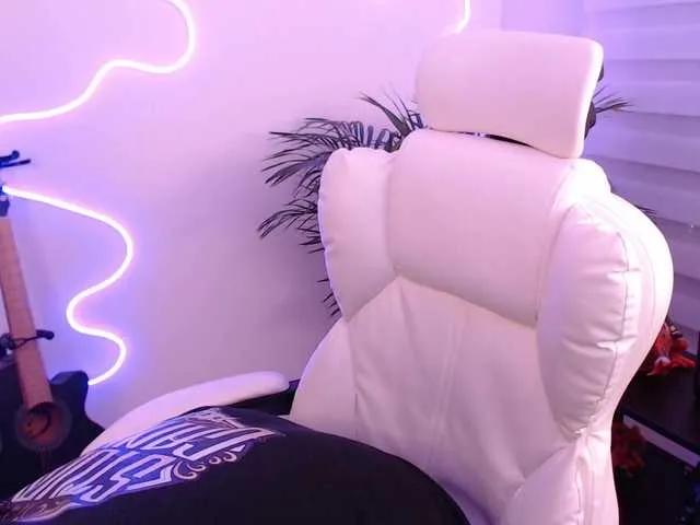 Fallenag from BongaCams
